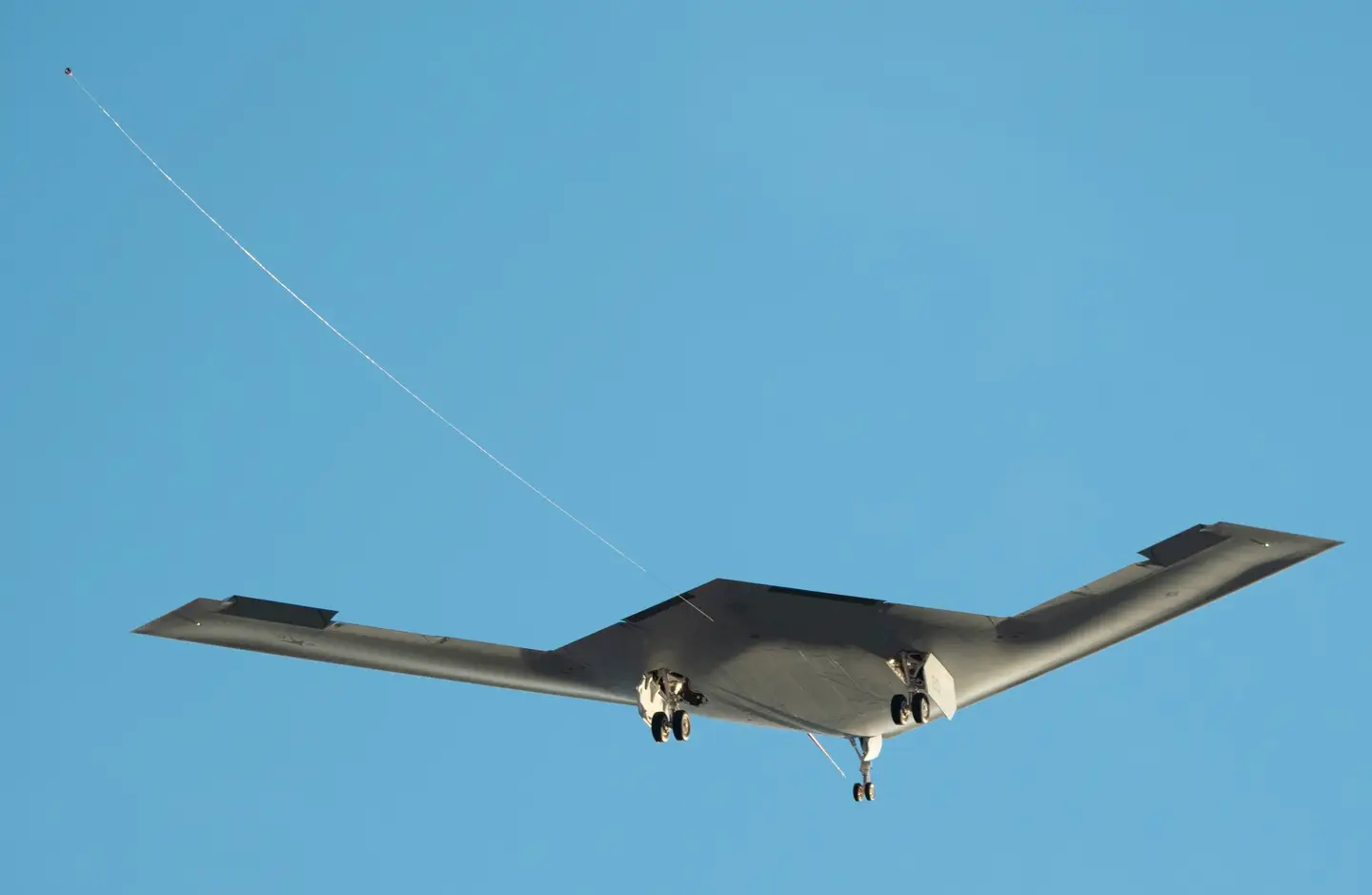 B-21 with air data cable and cone on its first flight. Photo via The War Zone.