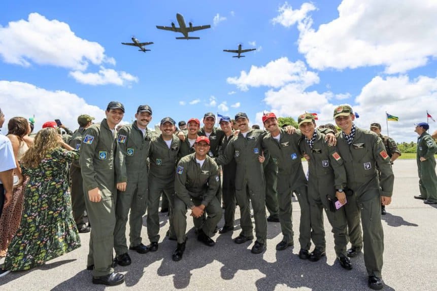 Oitenta e nove aviadores concluíram o curso de especialização na Base Aérea de Natal. FAB/Divulgação.