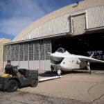 Restauradores do Museu Nacional da Força Aérea dos EUA concluíram renovação Boeing X-32. Foto: Divulgação.