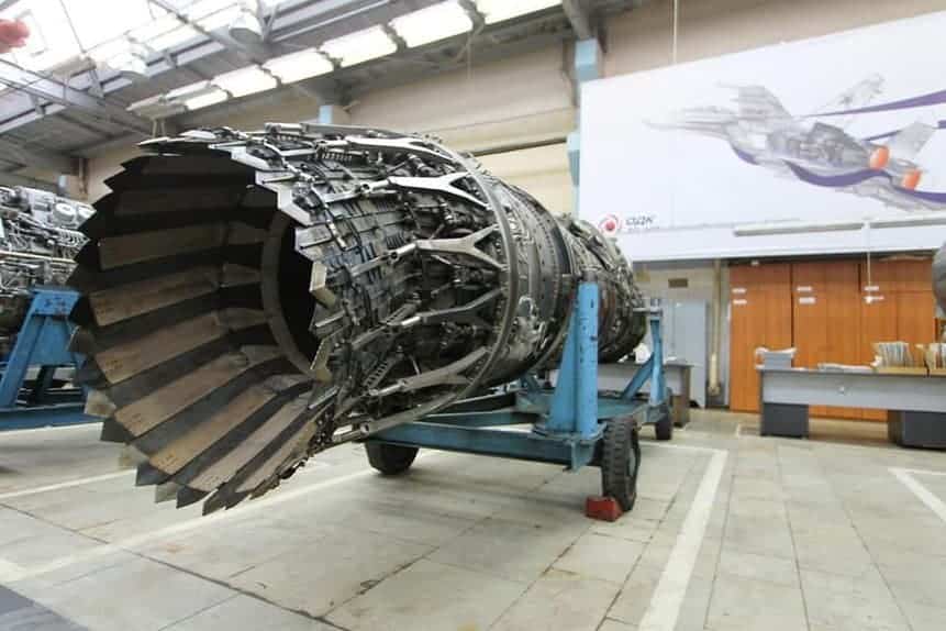 Saturn AL-51, ou Izdeliye 30, é o motor de segundo estágio que vai equipar caças Su-57 a partir de 2024.