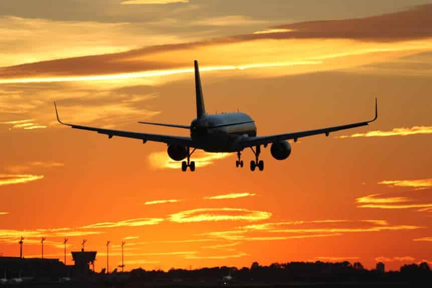 Pasajeros IATA sector aéreo boletos Viajes aéreos Vuelos TIM Black GOL LATAM