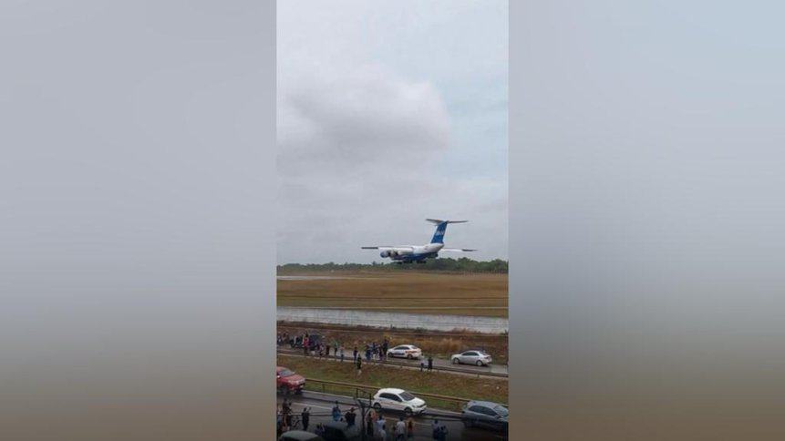 Ilyushin IL-76 Aeroporto de São Luís voo operação avião raro