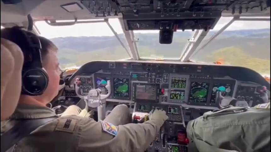 FAB já acumula 32 horas de voo em buscas por helicóptero que desapareceu com quatro pessoas em São Paulo. Imagem: FAB/Divulgação.