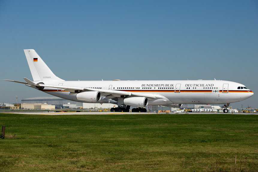 Airbus A340-300 da Alemanha, aposentado em 2023. Foto: BriYYZ via Wikimedia.