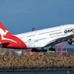 Ferramenta motor avião Airbus A380 Qantas Sydney Los Angeles