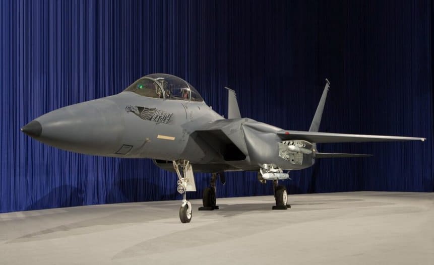 O F-15 Silent Eagle chegou a sair do papel (em partes), mas a versão stealth do lendário caça não deu certo. Foto: Boeing.