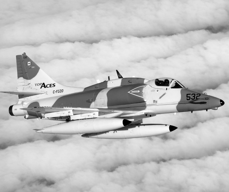 Jatos A-4 Skyhawk são usados em atividades de treinamento de combate aéreo. Foto: Top Aces/Divulgação.