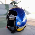 Rifa pelo capacete é oferecida pela Associação de Pilotos do 1º Grupo de Aviação de Caça da FAB. Foto: 1º GAvCa/Divulgação.