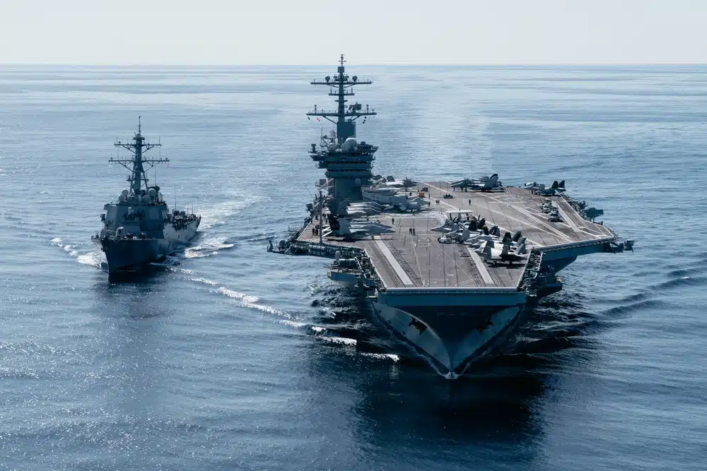 Nuclear aircraft carrier USS George Washington (CVN-73) will pass through Brazil and other countries in South America. Photo: Nicholas A. Russell/United States Navy.