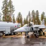 Em vídeo, Saab mostra como a Suécia opera os caças Gripen a partir de bases improvisadas em rodovias. Saab/Divulgação.
