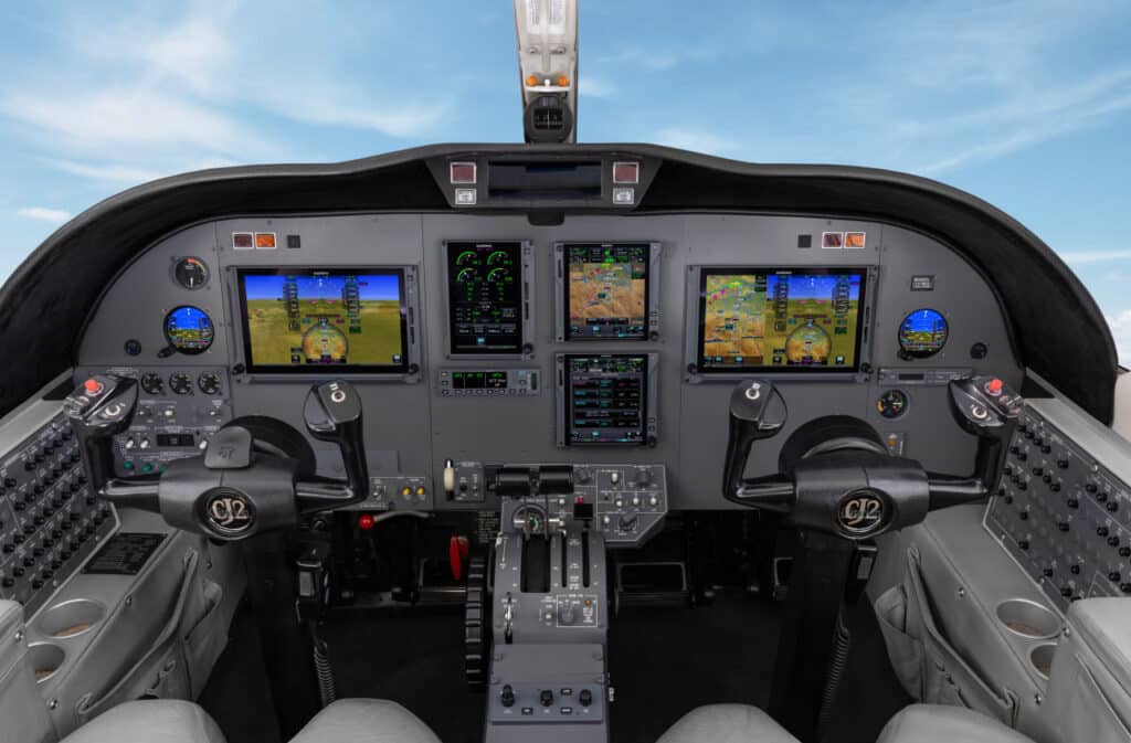 Textron Aviation Cessna CJ2 Citation Garmin melhorias aviônicos