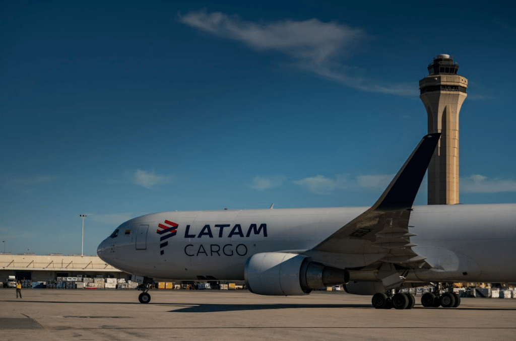 LATAM Cargo репеллент от лихорадки денге
