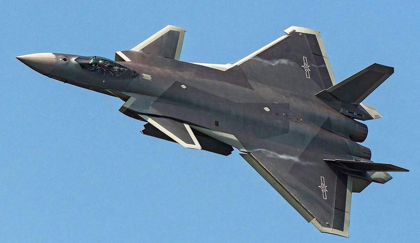 J-20は、今後XNUMX年間で推力偏向エンジンを受け取る可能性があります