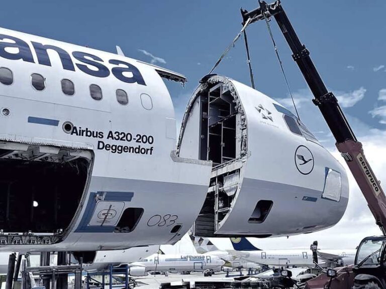 a320249009115_4483415185059784