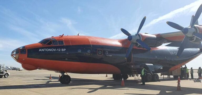 Antonov-An-12-Viracopos-3-