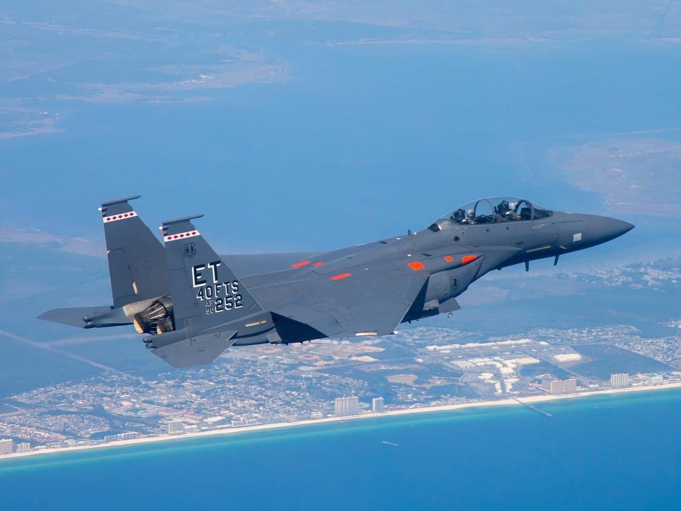 アメリカ空軍、新型F-15電子戦システムの試験を完了 - Aeroflap アメリカ空軍、新型F-15電子戦システムの試験を完了 - Aeroflap