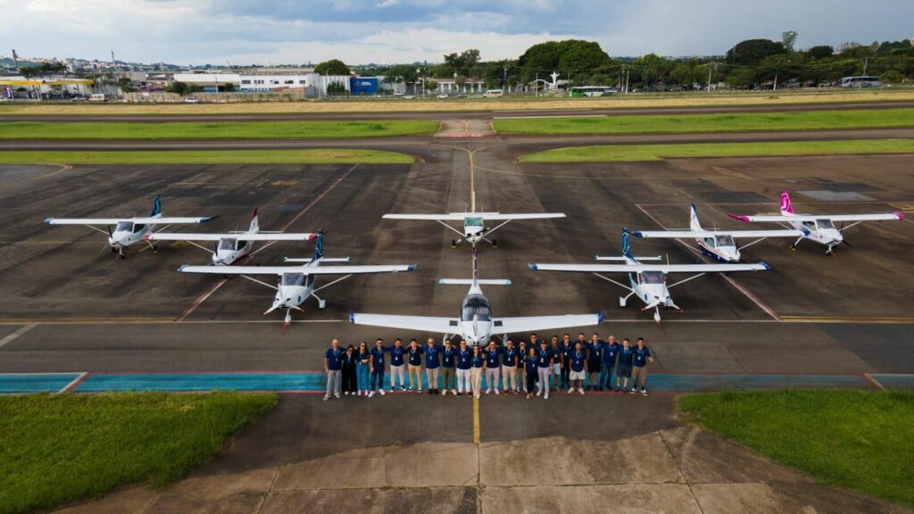 SAFE: Pioneirismo em Aviação LSA e uma das Frotas de Instrução Mais ...