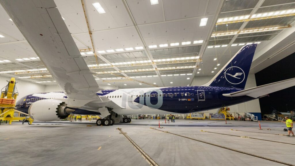 ★100周年 特別機 ルフトハンザ／Boeing1/150 Boeing-787-Lufthansa-100-anos-