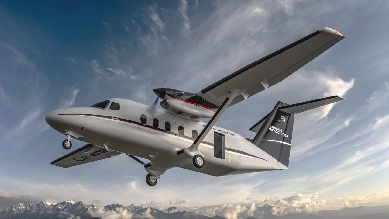 Cessna SkyCourier ganha porta operável em voo para missões especiais