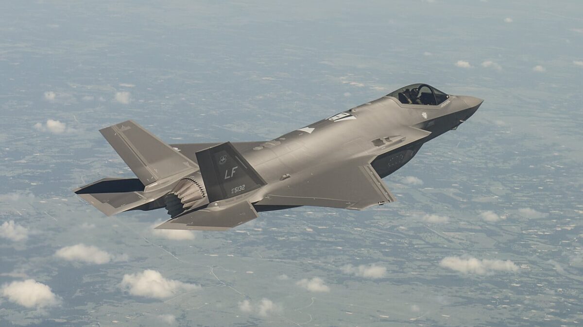 エティハド航空がマンチェスター・シティにインスパイアされた新しい